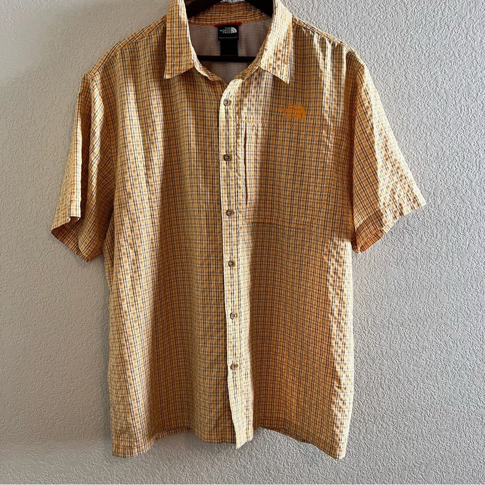 The North Face Short Sleeve Plaid Button Down Shirt Size XL